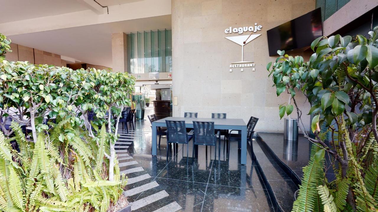 Hotel Patriotismo Mexico City Exterior photo